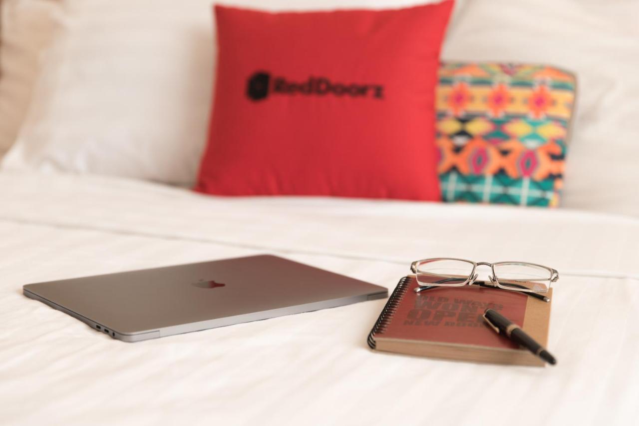 Reddoorz Plus New Sun Hotel ホーチミン市 エクステリア 写真